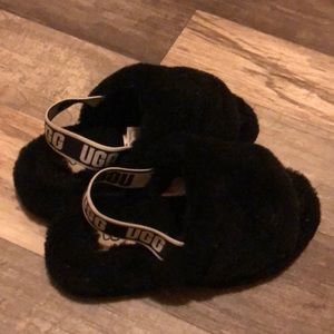 Girls UGG slipper
